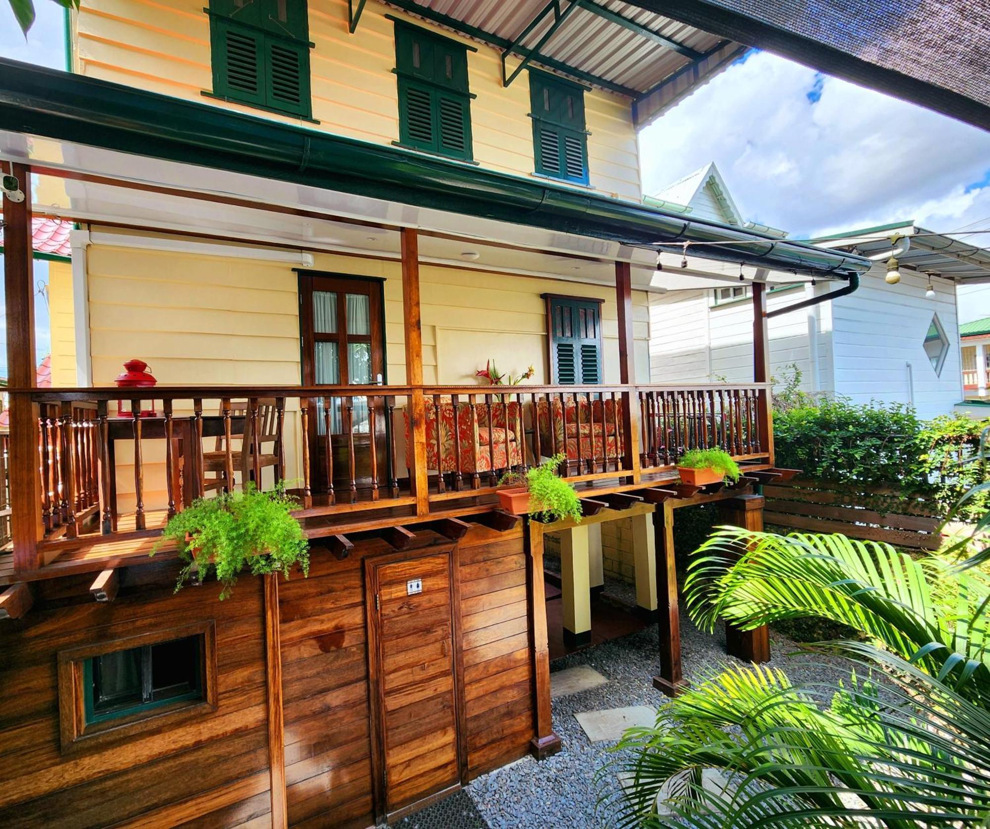 Prins Hendrik Suites Paramaribo Exteriör bild